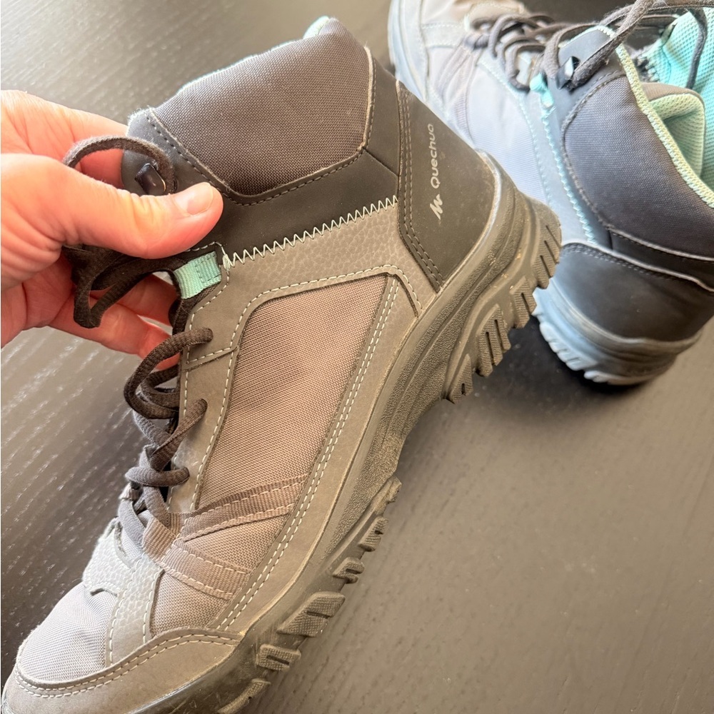 Quechua Gray and Mint Hiking Boots - Picture 5 of 10